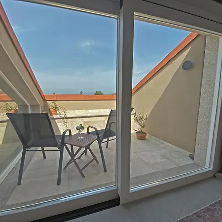 乡村民宿 Calamar Xigante *