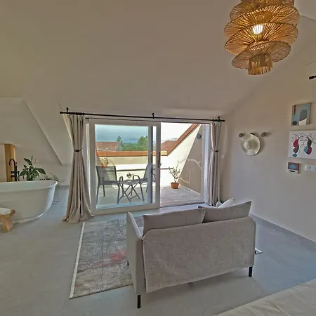 Calamar Xigante 乡村民宿 Carnota